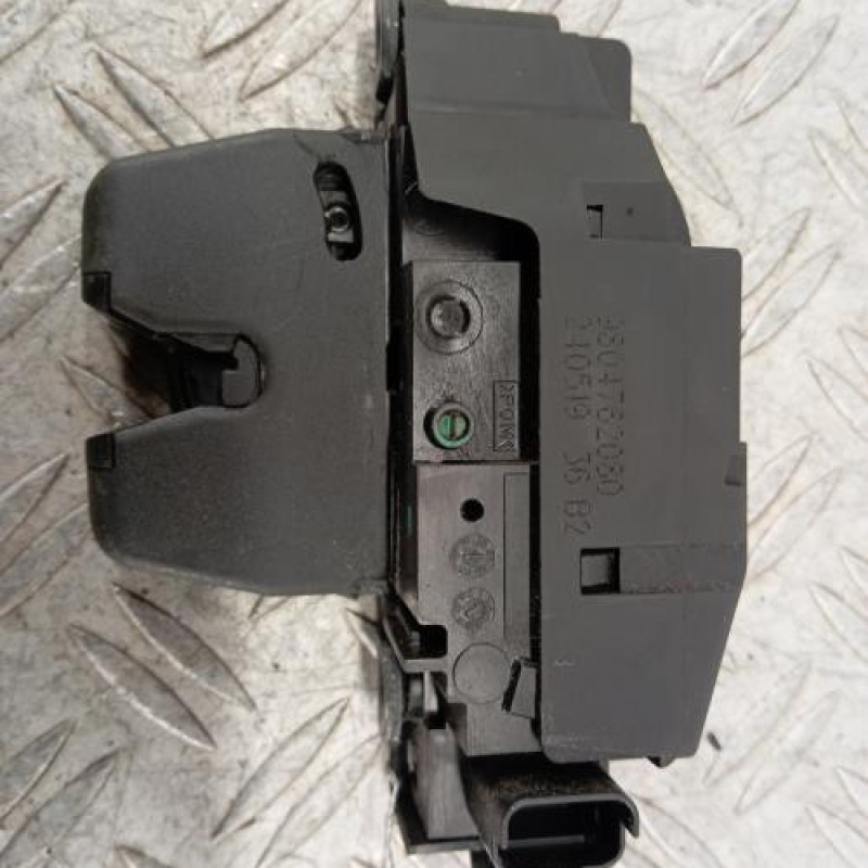 Serrure de hayon CITROEN C4 2