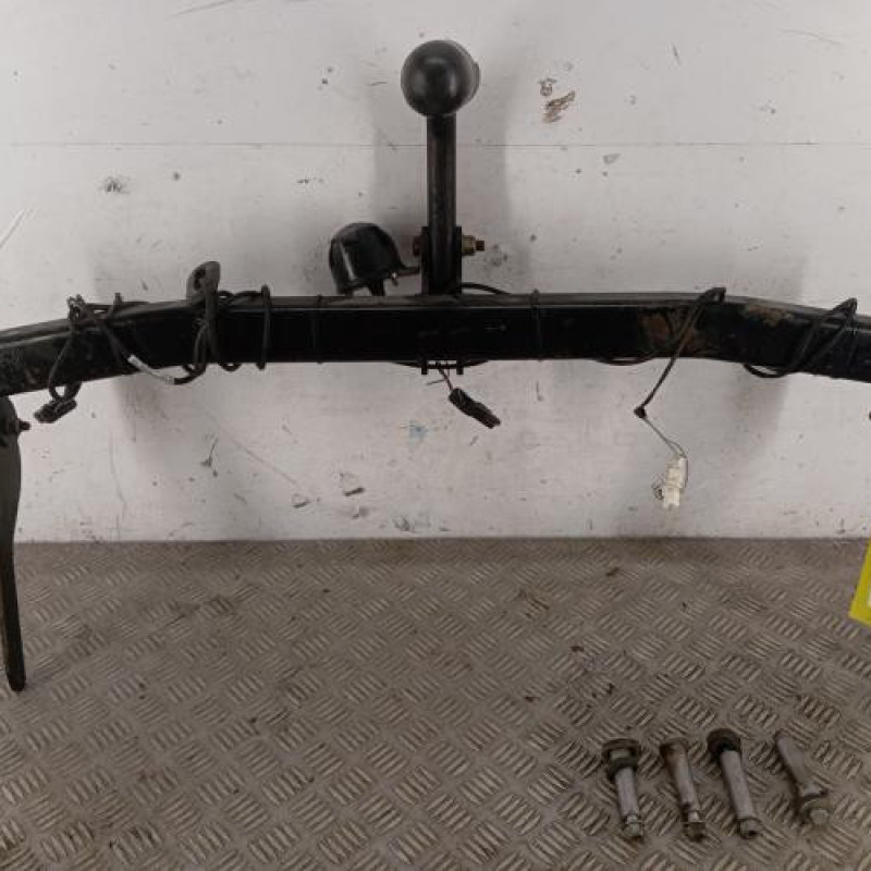 Attelage (boule de remorquage) RENAULT CLIO 3