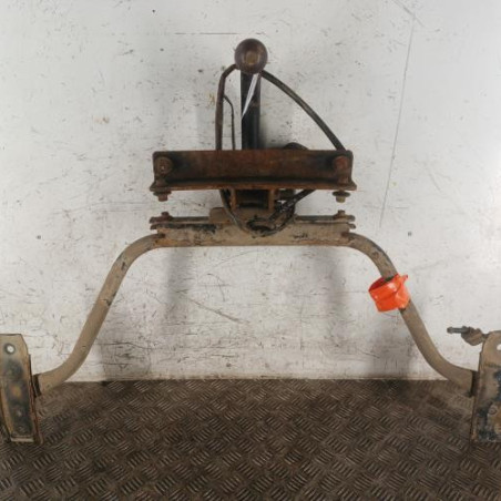 Attelage (boule de remorquage) VOLVO V 50 Photo n°1