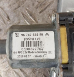 Leve vitre electrique avant gauche PEUGEOT 208 1 Photo n°4