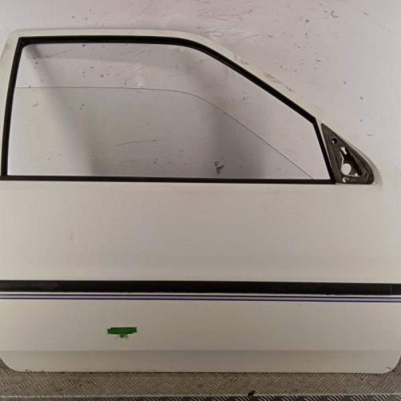 Porte avant droit PEUGEOT 106