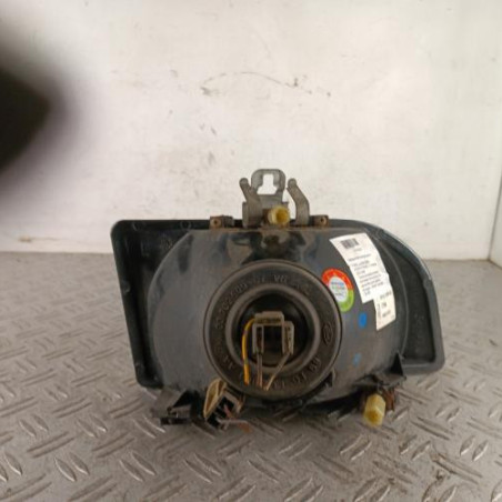 Optique avant principal gauche (feux)(phare) FORD FIESTA 3