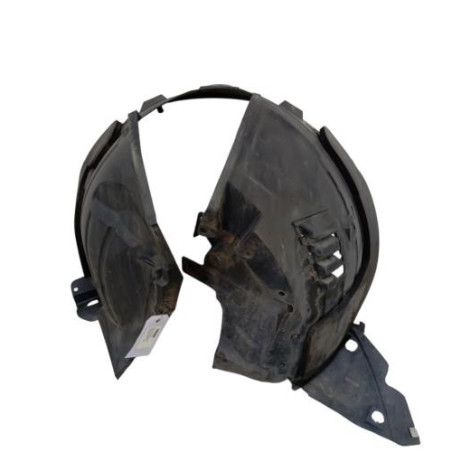 Pare boue avant gauche NISSAN QASHQAI 1