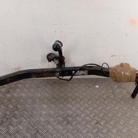 Attelage (boule de remorquage) RENAULT MEGANE 3 Photo n°1