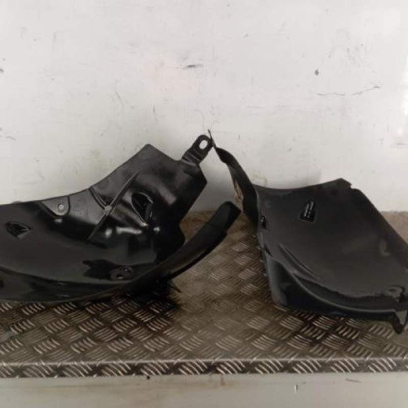 Pare boue avant gauche RENAULT GRAND MODUS