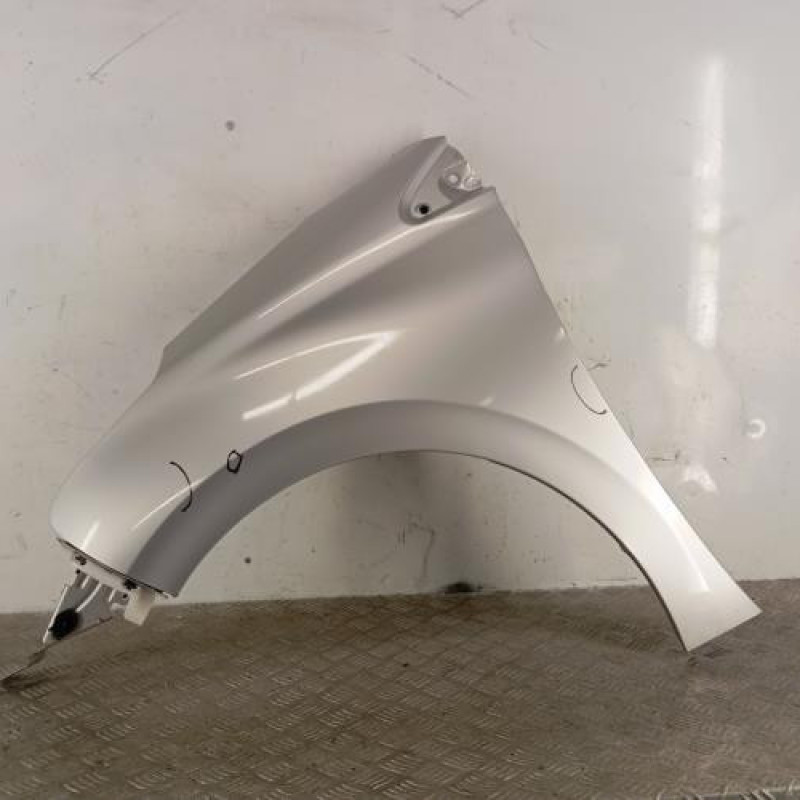 Aile avant gauche PEUGEOT 208 1 Aile avant gauche PEUGEOT 208 1
