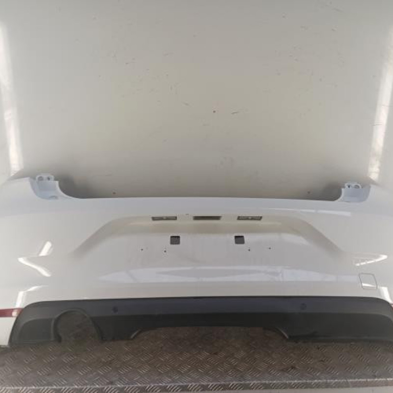 Pare choc arriere RENAULT CLIO 5