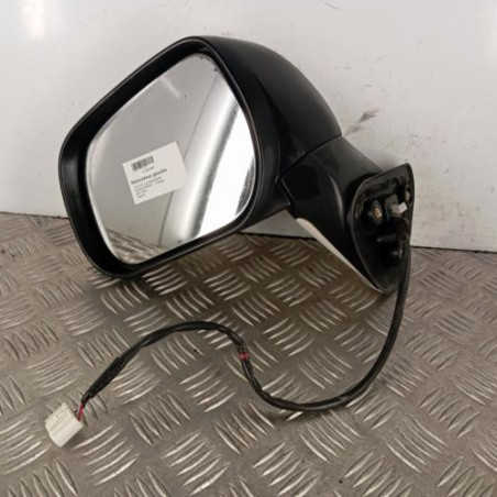 Retroviseur gauche TOYOTA VERSO Photo n°1