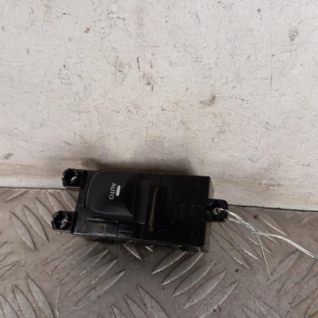 Interrupteur de leve vitre arriere droit HYUNDAI I 30 2