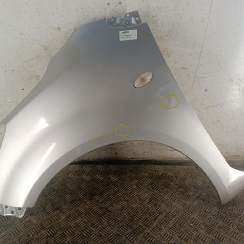 Aile avant gauche OPEL AGILA B