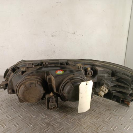 Optique avant principal droit (feux)(phare) VOLVO V 70 1