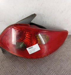 Feu arriere principal droit (feux) PEUGEOT 206 Photo n°1