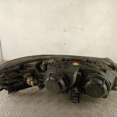 Optique avant principal gauche (feux)(phare) VOLVO V 70 1