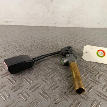 Attache ceinture avant droit PEUGEOT 306