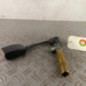 Attache ceinture avant droit PEUGEOT 306