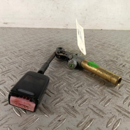Attache ceinture avant gauche PEUGEOT 306 Photo n°1