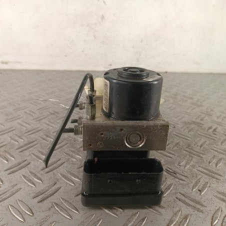 Bloc ABS (freins anti-blocage) TOYOTA YARIS 2