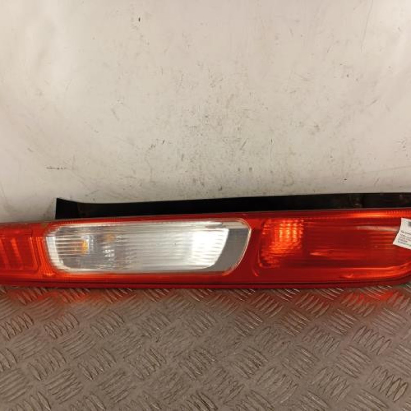 Feu arriere principal gauche (feux) FORD FOCUS 2