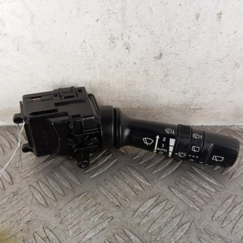 Commodo d'essuie glaces HYUNDAI I 30 2