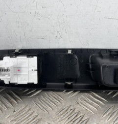 Interrupteur de leve vitre avant gauche OPEL CORSA F Photo n°3