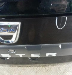 Malle/Hayon arriere DACIA DUSTER 1