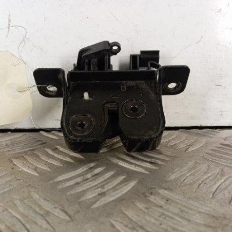 Serrure de hayon DACIA DUSTER 1 Photo n°1