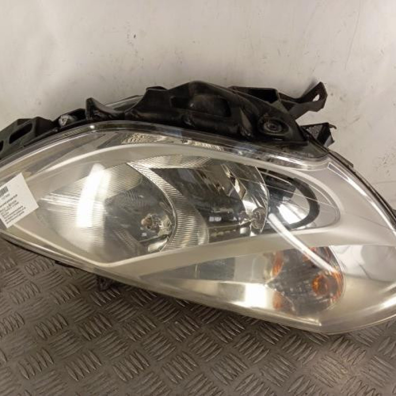 Optique avant principal droit (feux)(phare) RENAULT CLIO 3