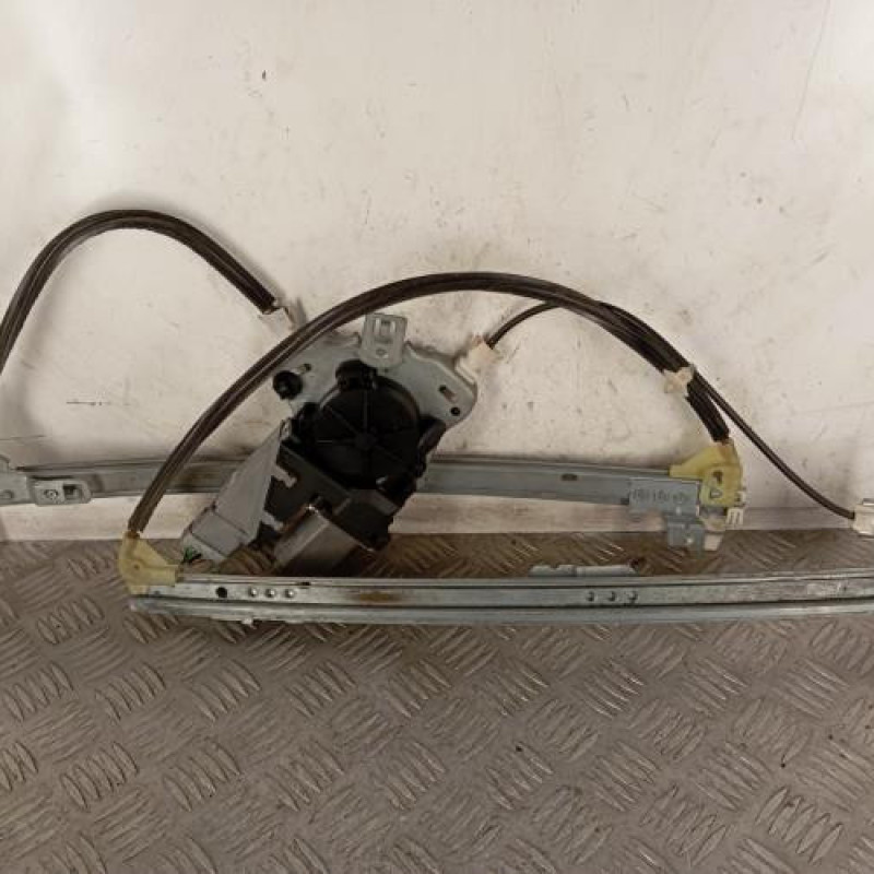 Leve vitre electrique avant gauche CITROEN XSARA