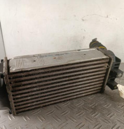 Echangeur air (Intercooler) PEUGEOT 3008 1 Photo n°1
