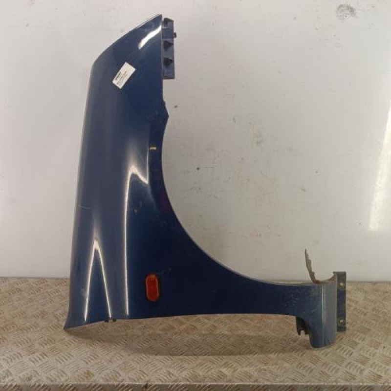 Aile avant droit RENAULT CLIO 2 Aile avant droit RENAULT CLIO 2