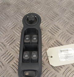 Interrupteur de leve vitre avant gauche RENAULT GRAND MODUS Photo n°1