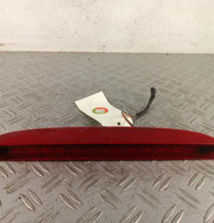Feu arriere stop central RENAULT CLIO 2 Photo n°1