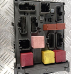 Boitier UPC RENAULT LAGUNA 2