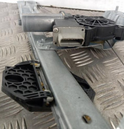 Leve vitre electrique avant gauche DACIA SANDERO 2 Photo n°3