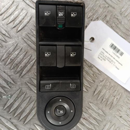 Interrupteur de leve vitre avant gauche OPEL ZAFIRA B Photo n°1