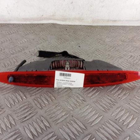Feu arriere stop central RENAULT MODUS Photo n°1
