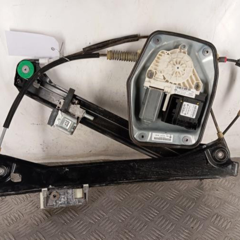 Leve vitre electrique avant gauche VOLKSWAGEN EOS