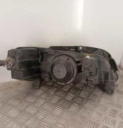 Optique avant principal gauche (feux)(phare) PEUGEOT 106