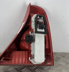 Feu arriere principal gauche (feux) RENAULT CLIO 2 CAMPUS Photo n°3