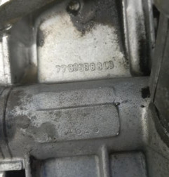 Moteur RENAULT R21 Photo n°7