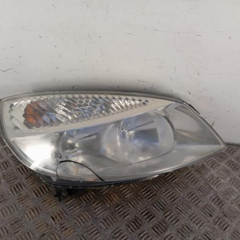 Optique avant principal droit (feux)(phare) RENAULT SCENIC 2