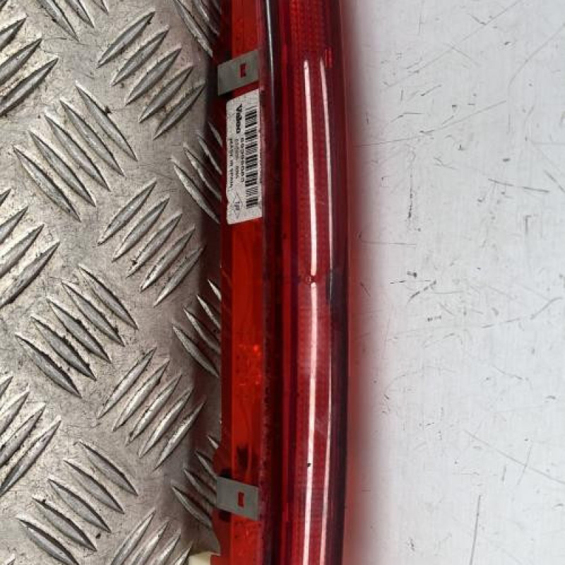 Feu arriere stop central RENAULT SCENIC 2