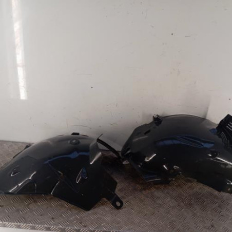 Pare boue avant gauche RENAULT GRAND MODUS