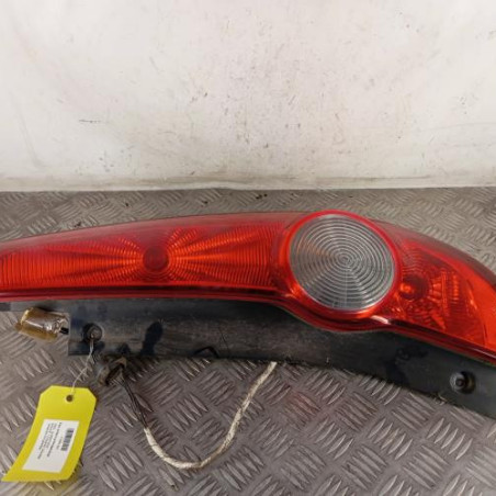 Feu arriere principal droit (feux) OPEL AGILA B Photo n°1