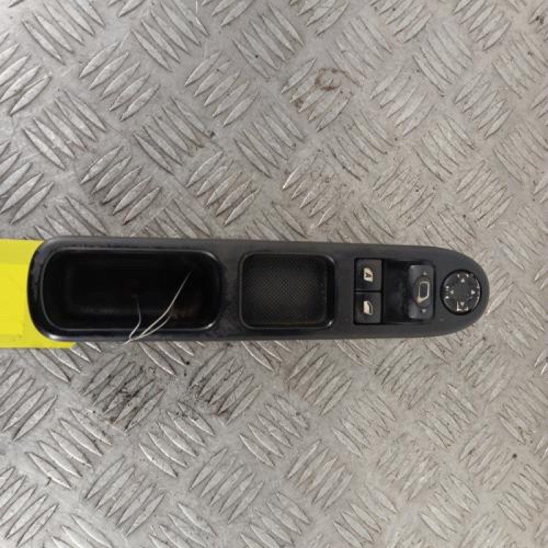 Interrupteur de leve vitre avant gauche CITROEN C3 PICASSO