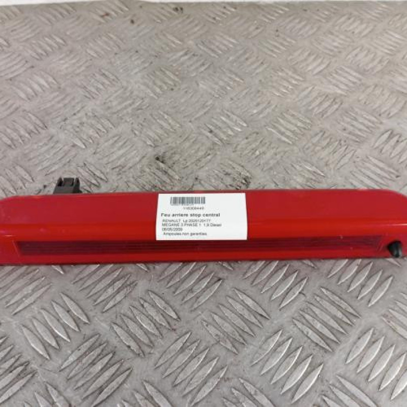 Feu arriere stop central RENAULT MEGANE 3