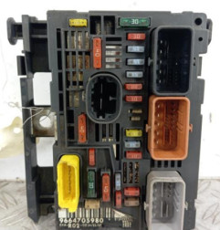 Boitier servitude moteur (BSM) CITROEN C5 2 Photo n°1