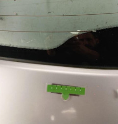 Malle/Hayon arriere RENAULT CLIO 3 Photo n°3