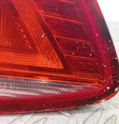 Feu arriere secondaire gauche (feux) VOLKSWAGEN PASSAT 6 Photo n°3