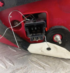 Feu arriere secondaire gauche (feux) VOLKSWAGEN PASSAT 6 Photo n°5